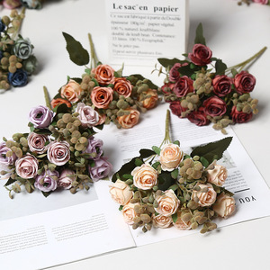 Fiori Artificiali in Seta a Forma di Mini-<span class=keywords><strong>Rosa</strong></span>, 10 Teste, per Decorazioni Domestiche, Oggetti di Scena per Fotografia di Matrimoni, Composizioni Interne, Ristoranti, Vendita all'Ingrosso - Product Image 1