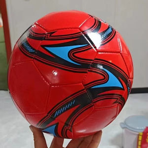 Ballon de football officiel taille 5, qualité match, vente chaude, personnalisable pour le sport - Product Image 1