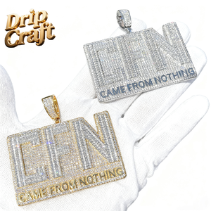 Collar con Colgante de Cadena Chapada en Oro con Diseño de Hip-Hop, para Hombre y Mujer, con Incrustaciones de Circonio, Joyería Moderna - Product Image 1