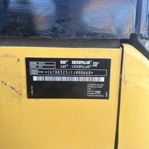 Excavadora Usada Cat 323 a Bajo Precio, Caterpillar de 23 Toneladas, Cat323, Cat323d2l de Segunda Mano, Excavadora Grande Cat de 23 Toneladas, CE EPA en Venta - Product Image 5