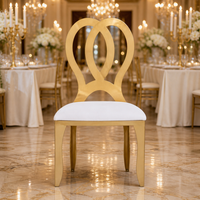 Chaise élégante en forme de cœur, dorée, à dossier creux, chaise de banquet de luxe en blanc doux, chaise de mariage en métal doré