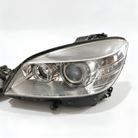 Ensemble de phares au xénon démontés D1R pour Mercedes Benz Classe C W204 2007-2011, paire gauche et droite, lentille transparente, avec 3 mois de garantie