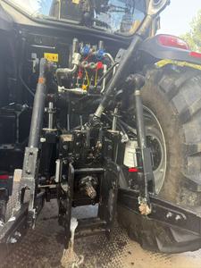 Un tracteur <span class=keywords><strong>Lovo</strong></span> 1604-5RP de fabrication chinoise, de 160 chevaux, adapté à diverses tâches agricoles. - Product Image 5