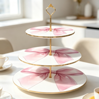 Support à gâteau en verre au design moderne, support à gâteau rond à deux étages poli et étincelant pour les célébrations de mariage