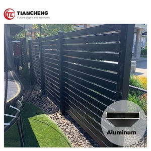 Panneau de clôture en alliage d'aluminium avec revêtement de sécurité, écran de protection de 8 pieds, <span class=keywords><strong>design</strong></span> moderne, dimensions personnalisables pour usage agricole, sportif et extérieur - Product Image 6