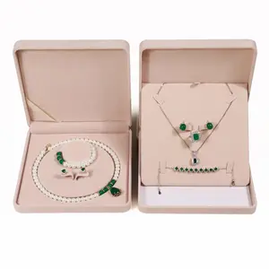 Luxury Custom Embossed Logo Pearl Necklace Jewelry Box Velvet Flannel Jewelry Storage Organizer Case