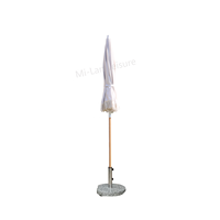 Algida d'extérieur moderne personnalisé pour le Ricard Parasol de plage avec auvent en fibre de verre blanc vert et poteau en bois pour cour ou hôtel