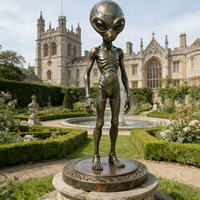 Statue d'art moderne en bronze Alien, sculpture grandeur nature avec couleur personnalisée pour la décoration de jardin de luxe
