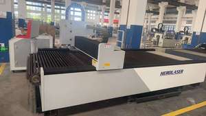 Machine de découpe laser fibre CNC 1,5 kW - 6 kW avec refroidissement par eau pour la découpe de tôles en fer, acier inoxydable et acier au carbone - Product Image 2