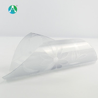 Film souple de feuille de PVC de relief transparent de 2mm pour la table