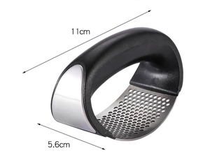 2020 China wholesale hot household cheap household circular garlic press - Product Image 1