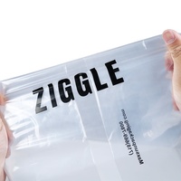 Sacs en plastique transparents LDPE personnalisés avec logo imprimé, sacs de shopping réutilisables pour l'emballage de détail