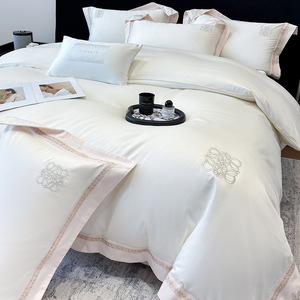 Bộ chăn ga gối đệm 7 món phong cách châu Âu cao cấp, chất liệu cotton thân thiện với da, lý tưởng cho mùa hè - Product Image 3