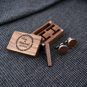 Boîte à Boutons <span class=keywords><strong>de</strong></span> Manchette Rectangulaire en <span class=keywords><strong>Noyer</strong></span> Gravée sur Mesure, Écologique, Magnétique et Portable – Coffret Cadeau pour Hommes, Idéal Mariages et Cadeaux d'Affaires - Product Image 3