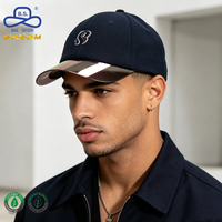 Gorra de Béisbol BAE SHIOW con Visera Holográfica Iridiscente, Corona Ripstop, Emblema Metálico 3D, Correa Ajustable, Gorra Deportiva
