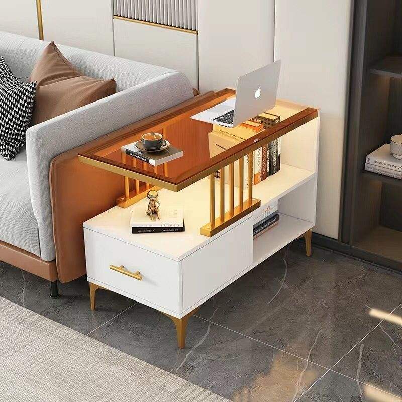 Armoire blanche + pieds dorés + plateau en verre à thé