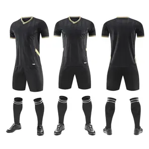 Op Maat Gemaakte Voetbalshirtkleding Voetbaltenue Sneldrogende Klassieke Voetbalshirts