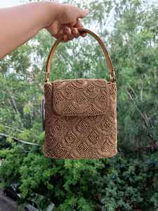 Bolso de mano hecho a mano de nuevo diseño de la mejor calidad, bolso de mano con cuentas a la moda para niñas, disponible a precio mayorista para exportar desde India - Product Image 2