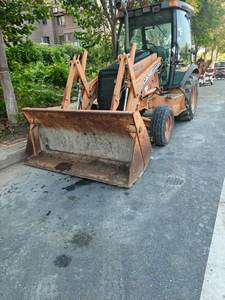 Vente chaude utilisée pour CASE 580M roue chargeuse-pelleteuse Diesel forte capacité de travail noyau de pompe à moteur de haute qualité vente à bas prix - Product Image 3