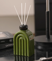 Diffuseur d'huiles essentielles d'aromathérapie moderne Bouteille de recharge de diffuseur de luxe Bouteilles de 250ml et 400ml Grande bouteille de diffuseur Décoration intérieure