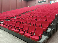 Gradins télescopiques de gymnastique de stade intérieur Tribune Tribune avec sièges Tribunes rétractables pour événement sportif