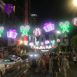 Luz LED de Motivo para Exteriores con Diseño Personalizado IP65 para Festivales y Días Festivos - Uso en Interiores para Navidad y Halloween - Product Image 4