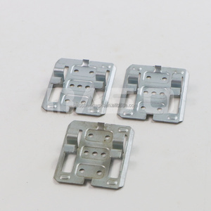 Connecteur de serrage en alliage de zinc et acier inoxydable pour système d'installation de panneaux de façade - Product Image 5