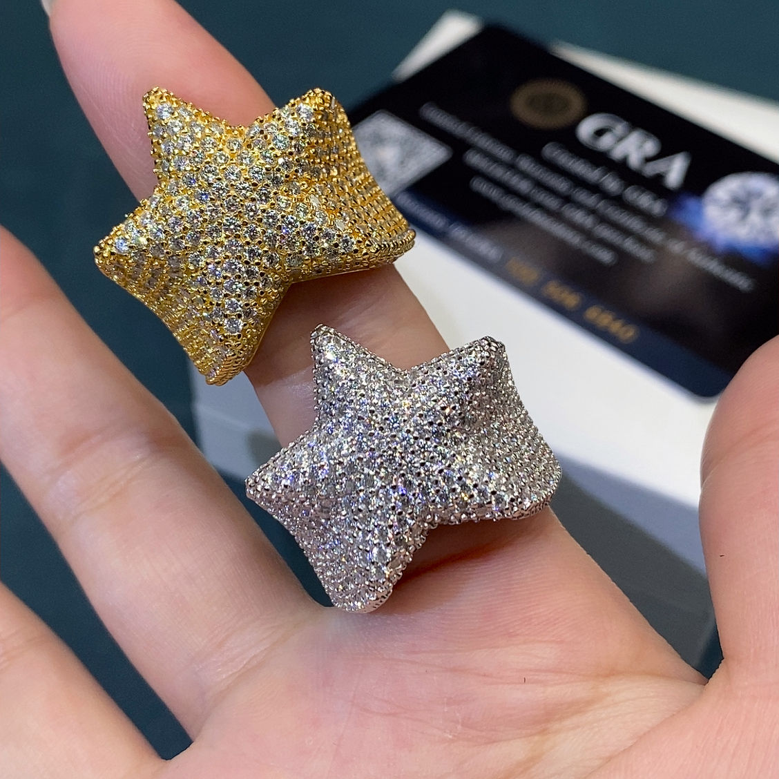 R8467 สีเหลือง