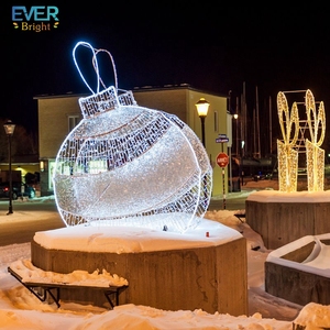 Décoration d'<span class=keywords><strong>extérieur</strong></span> Lumière LED <span class=keywords><strong>lumineuse</strong></span> 3d énorme <span class=keywords><strong>boule</strong></span> à motif <span class=keywords><strong>de</strong></span> <span class=keywords><strong>Noël</strong></span> - Product Image 2