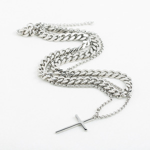 สร้อยคอไทเทเนียมสตีลแบบชั้นคู่ ดีไซน์เรขาคณิต รูปทรงกางเขน สไตล์คิวบา แฟชั่นเครื่องประดับ - Product Image 4