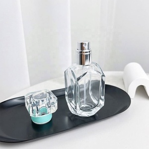 Luxury Customized Unique <b>Empty</b> Perfume <b>Bottle</b> 30ml Screw Top Glass Perfume <b>Bottle</b> <b>Spray</b> - Product Image 6