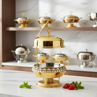 Plat de service rond de luxe doré en acier inoxydable pour buffet, chauffe-plats, idéal pour hôtels, traiteurs, mariages, banquets et présentations.