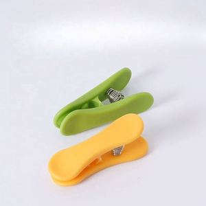Pinces à linge robustes en plastique avec ressort puissant – Lot portable en vrac pour le linge, le camping et le stockage alimentaire, impression sérigraphique - Product Image 3