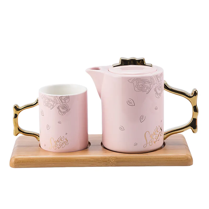Juego de té de cerámica de lujo con mango dorado, tetera de cerámica rosa con bandeja de madera, elegante, el más vendido
