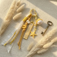 Breloque de sac cœur jaune, porte-clés étoile de mer en dentelle et ruban, pendentif de sac à dos esthétique Coquette Y2K, accessoire Balletcore, cadeau pour elle