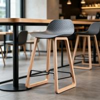 Tabouret de bar en bois massif avec finition couleur personnalisée pour restaurant, café, hôtel et réception - Commande en gros