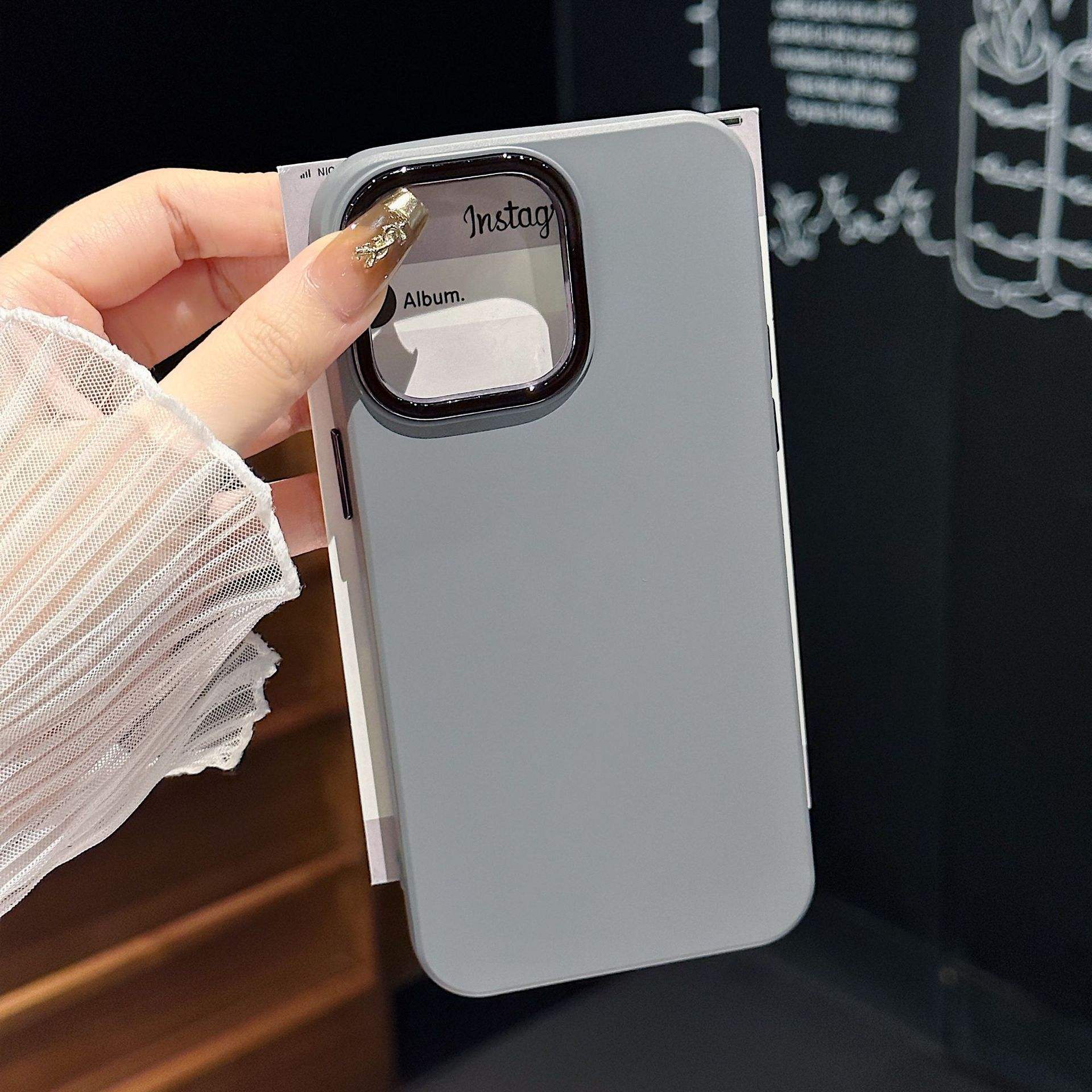 สีเทาหมอกควัน