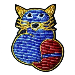 INSIGNIA BORDADA SEDA DISEÑO LOBO - Product Image 1