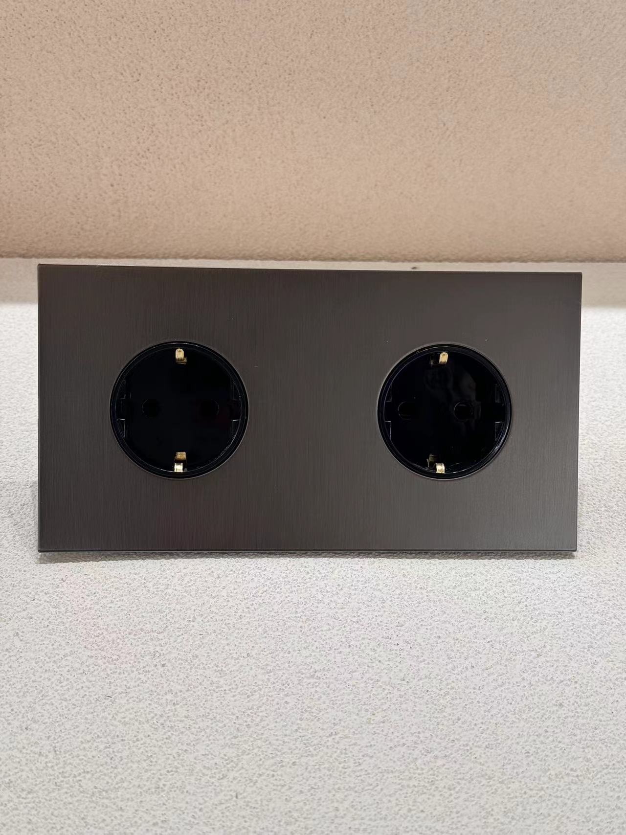 double european socket