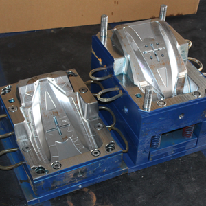 Dịch vụ sản xuất khuôn nhựa OEM tùy chỉnh, gia công <span class=keywords><strong>CNC</strong></span>, khuôn ép nhựa cho HONDA PCX 2018-2020 - Product Image 1