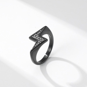 Popular yunnique fashion trendy and unique lightning bolt Z-shaped <b>titanium</b> steel <b>ring</b>, a cool and unisex everyday - Product Image 4