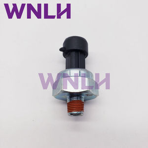 Sensor de Presión de Aceite del Motor WNLH RE167207 Compatible con Tractores JD 4520 7320, Cosechadora S550, Retroexcavadora 310J - Product Image 1