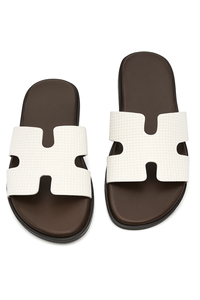 Claquettes en cuir décontractées pour hommes avec semelle extérieure en caoutchouc antidérapante, durables, confortables et élégantes pour la maison, l'extérieur et les voyages - Product Image 3