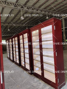 Vitrine en bois de cèdre espagnol Vitrine en verre pour magasin de fumée Armoire à cigares à double porte Meuble de <span class=keywords><strong>bar</strong></span> à cigares - Product Image 3
