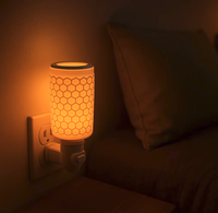 Diffuseur électrique de cire parfumée en nid d'abeille, brûleur d'huile parfumée à brancher, lampe d'aromathérapie avec interrupteur marche/arrêt pour la maison et la chambre à coucher