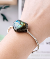 Groothandel natuurlijke kristallen langwerpige hartvormige armband. De perfecte keuze voor Valentijnsdag en Moederdagcadeaus.