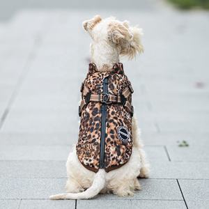 Leopard Print Dog Clothes Inverno Quente Vest Impermeável Reflexivo Confortável Pet <span class=keywords><strong>Harness</strong></span> Ajustável para a temporada de inverno - Product Image 3