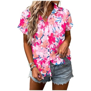 Chemise Hawaïenne Rétro Vintage pour Femme – Douce et Fraîche, Imprimé Floral Tropical, Col en V, Manches Courtes, Boutonnée sur le Devant - Product Image 4