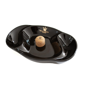 Luxuriöser 4-Schlitz Keramik-Zigarrenaschenbecher mit Korklocher - Königliches Kronen-Design für Zigarrenlounge & Hausbar - Product Image 1
