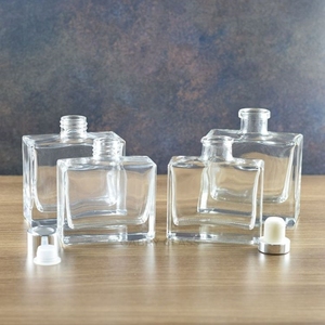 Rỗng 100Ml Quảng Trường Phẳng Reed Khuếch Tán Chai Thủy Tinh Với Nắp Vít - Product Image 5